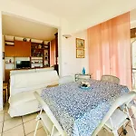 Hostdomus - Grace Apartmán