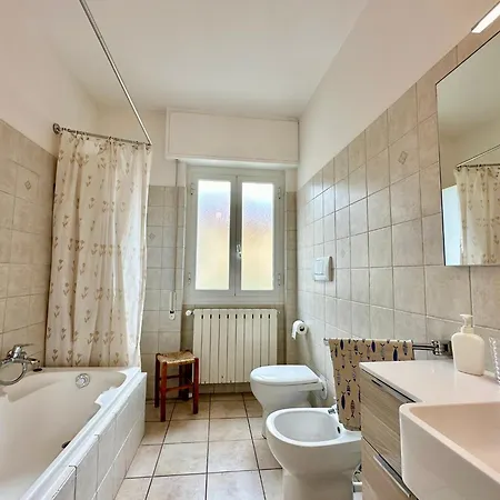 Apartment Hostdomus - Grace Finale Ligure