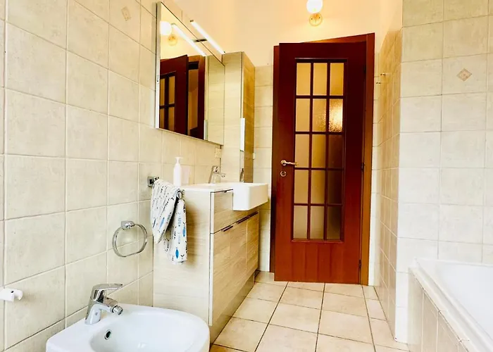 Appartement Hostdomus - Grace *